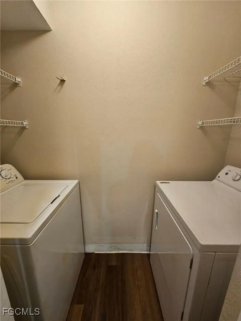 2875 Winkler Avenue Fort Myers FL 33916