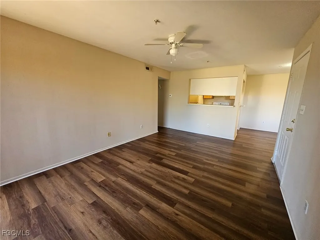 2875 Winkler Avenue Fort Myers FL 33916