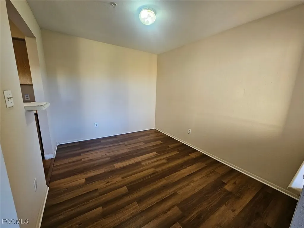 2875 Winkler Avenue Fort Myers FL 33916