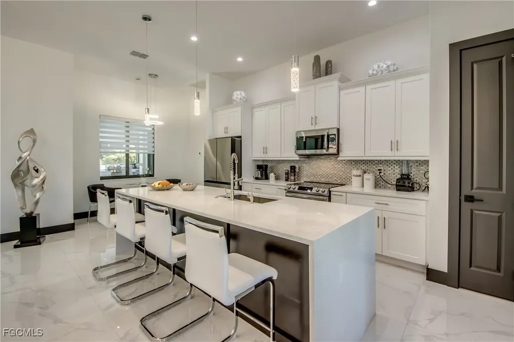 4345 SW 25th Court Cape Coral FL 33914