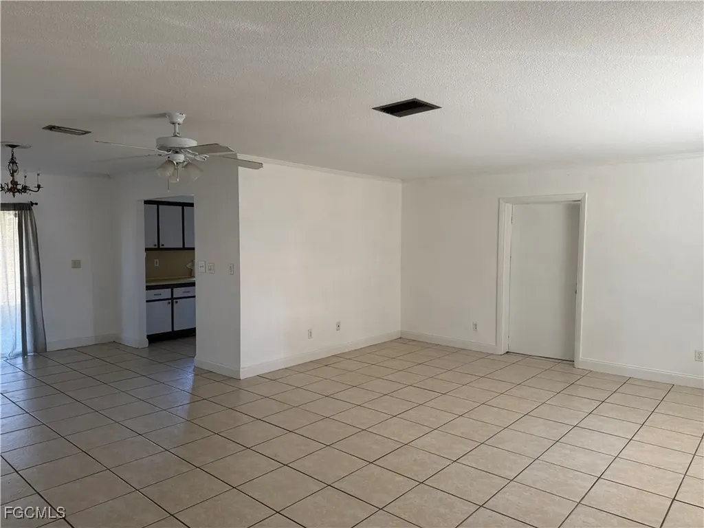 904 Hudson Avenue Lehigh Acres FL 33936