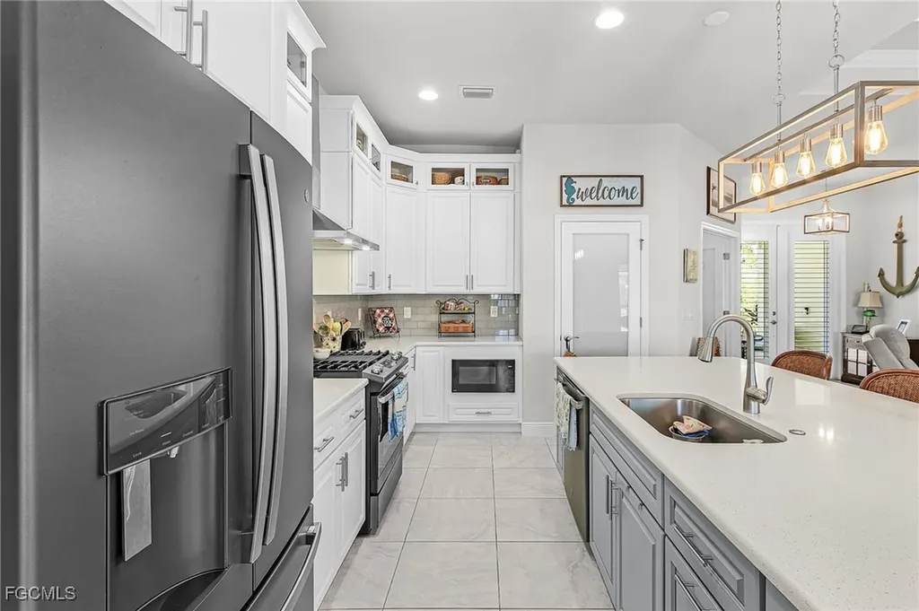 3627 Schooner Lane St. James City FL 33956