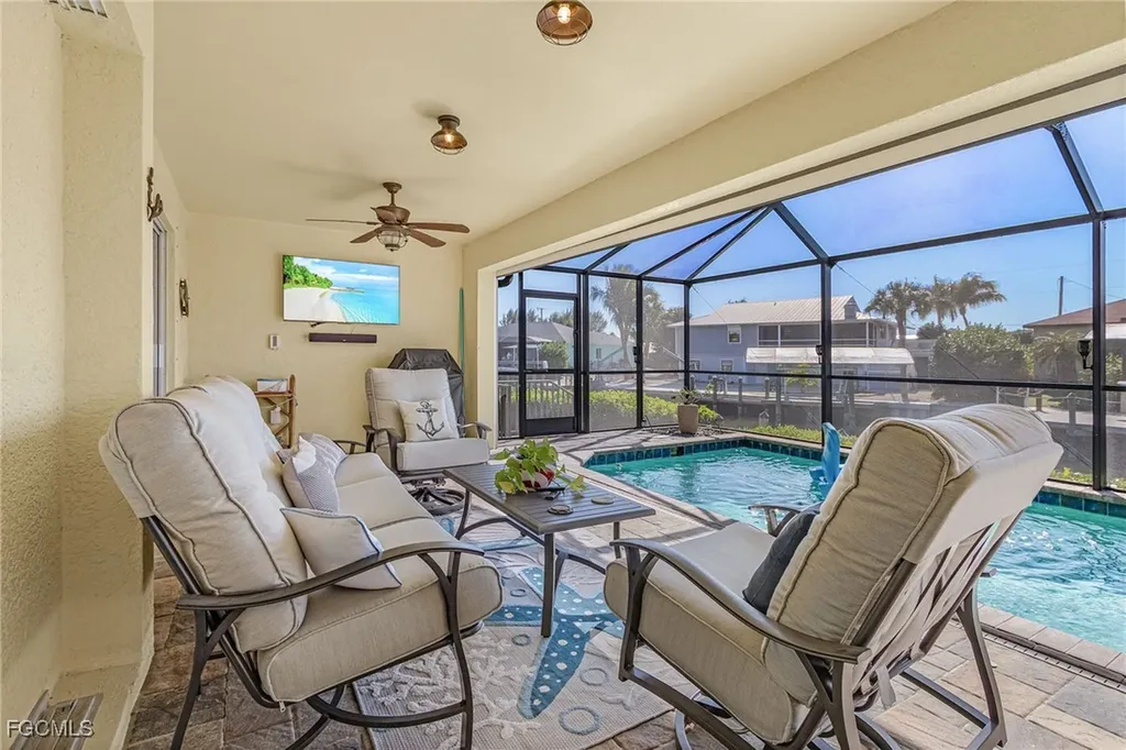 3627 Schooner Lane St. James City FL 33956