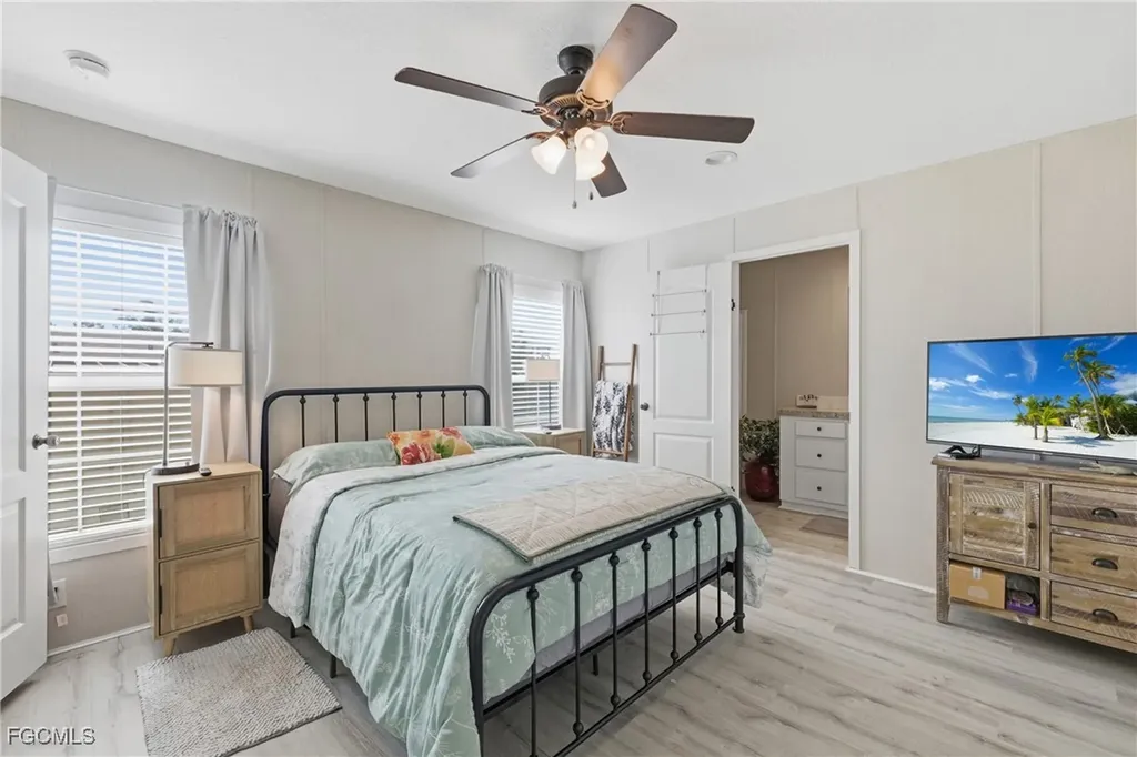 310 Shrub Lane S North Fort Myers FL 33917