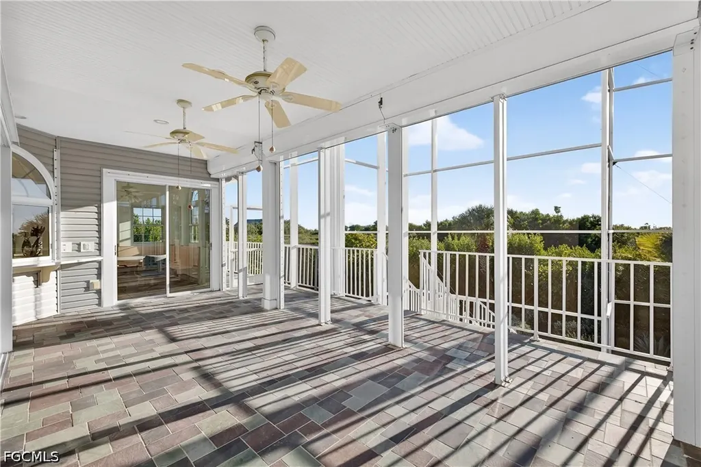 5105 Joewood Drive Sanibel FL 33957