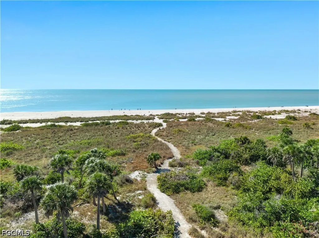 5105 Joewood Drive Sanibel FL 33957
