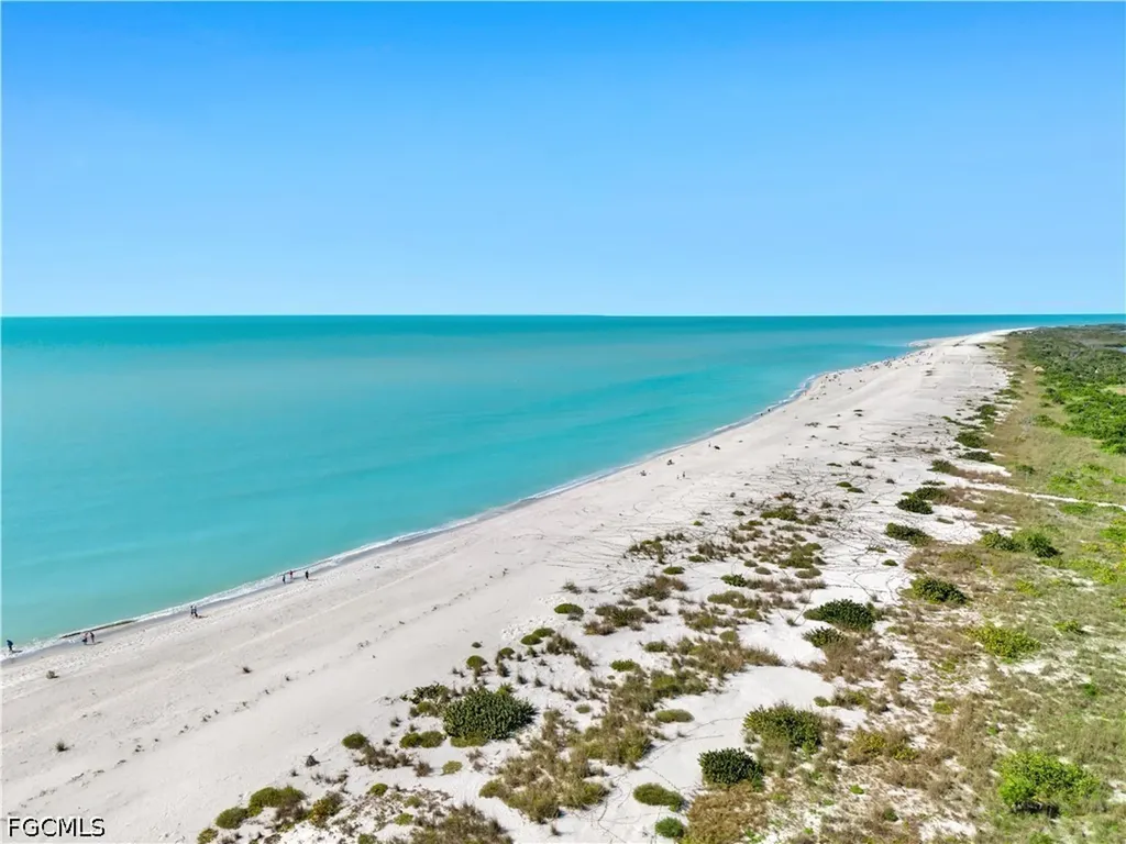 5105 Joewood Drive Sanibel FL 33957