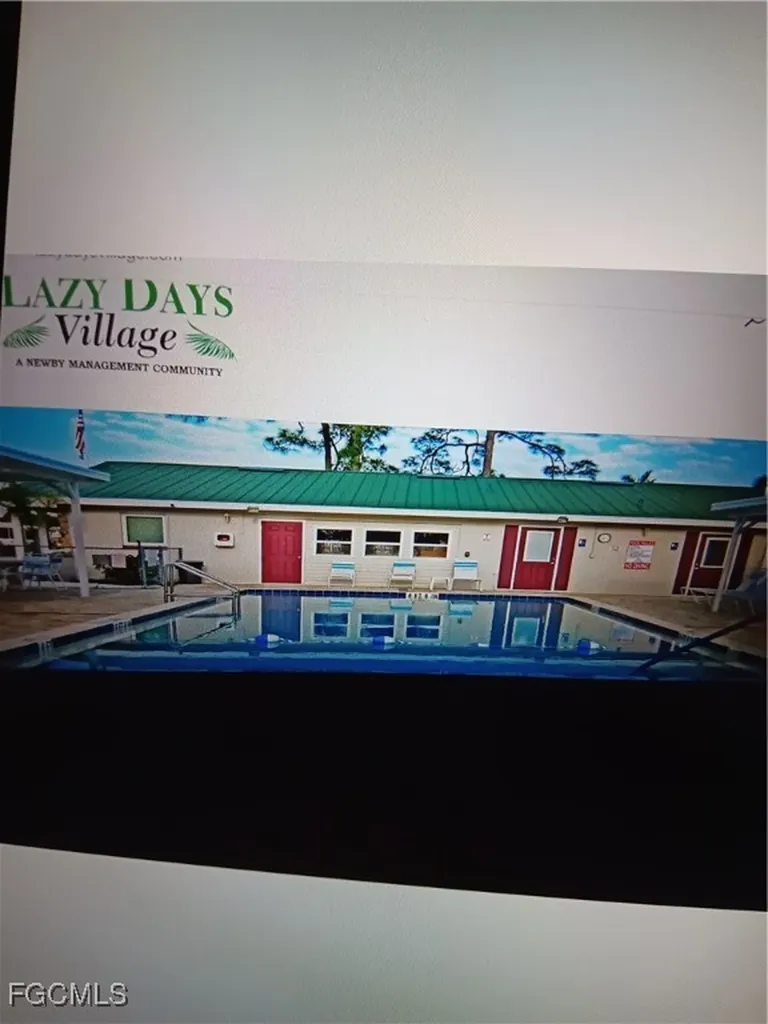 610 Friendly Place North Fort Myers FL 33917