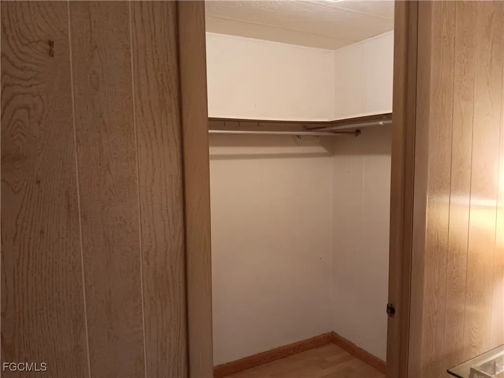 610 Friendly Place North Fort Myers FL 33917