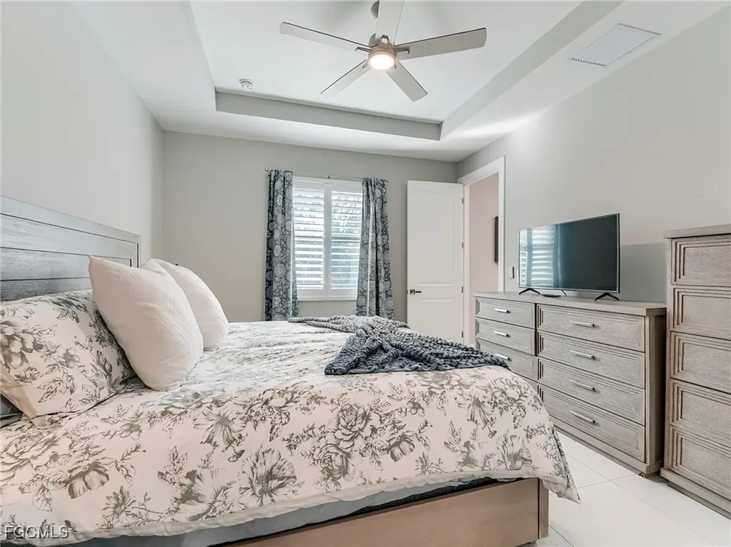 4238 NW 25th Terrace Cape Coral FL 33993