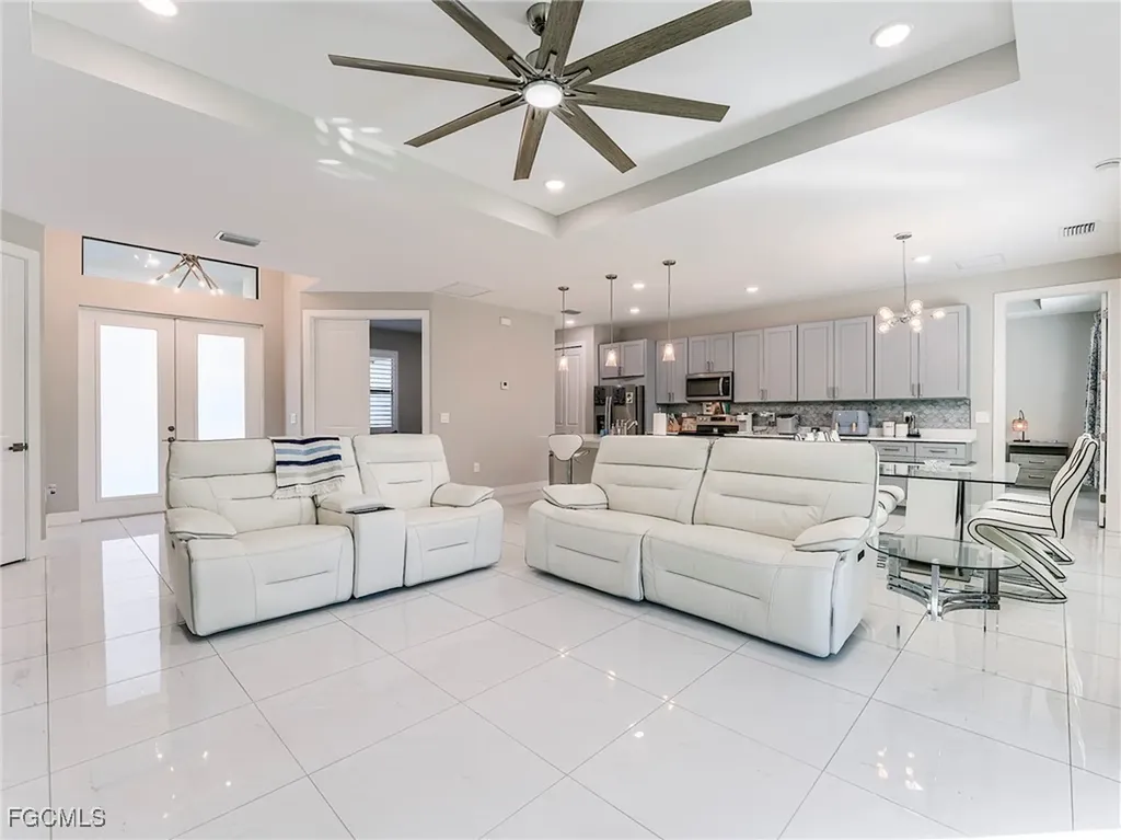 4238 NW 25th Terrace Cape Coral FL 33993
