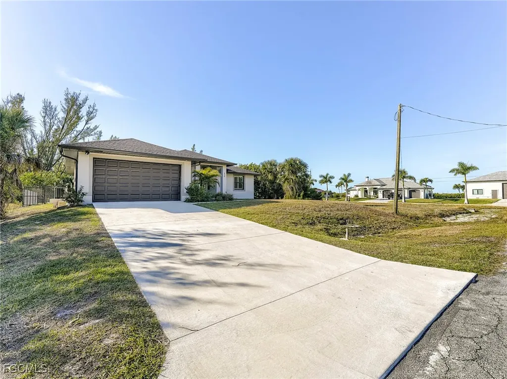 4238 NW 25th Terrace Cape Coral FL 33993