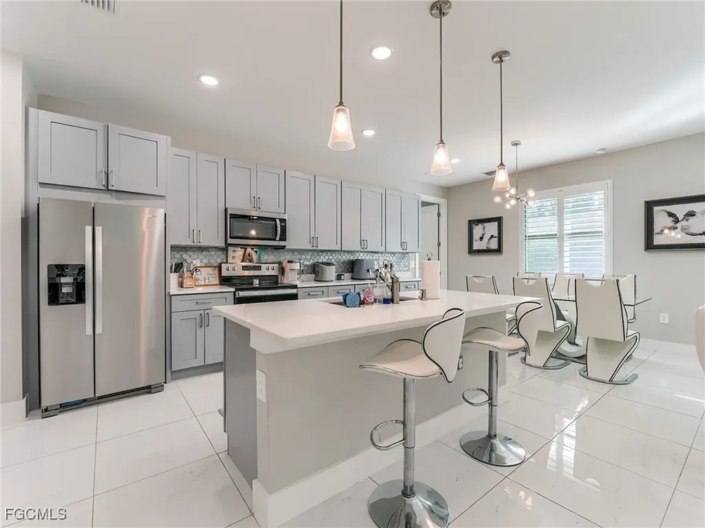 4238 NW 25th Terrace Cape Coral FL 33993
