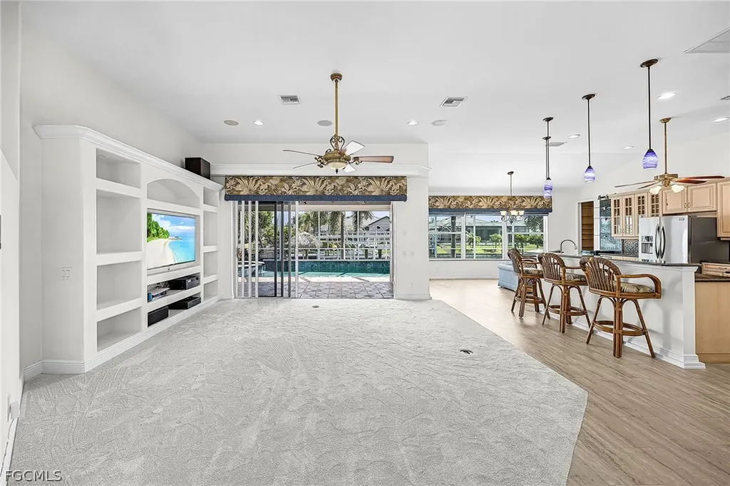 4103 SW 28th Avenue Cape Coral FL 33914