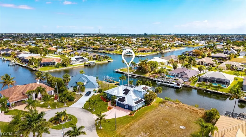 4103 SW 28th Avenue Cape Coral FL 33914