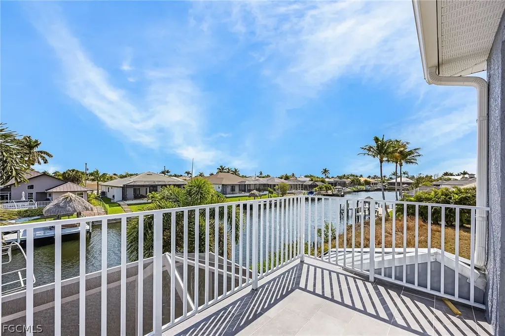 4103 SW 28th Avenue Cape Coral FL 33914
