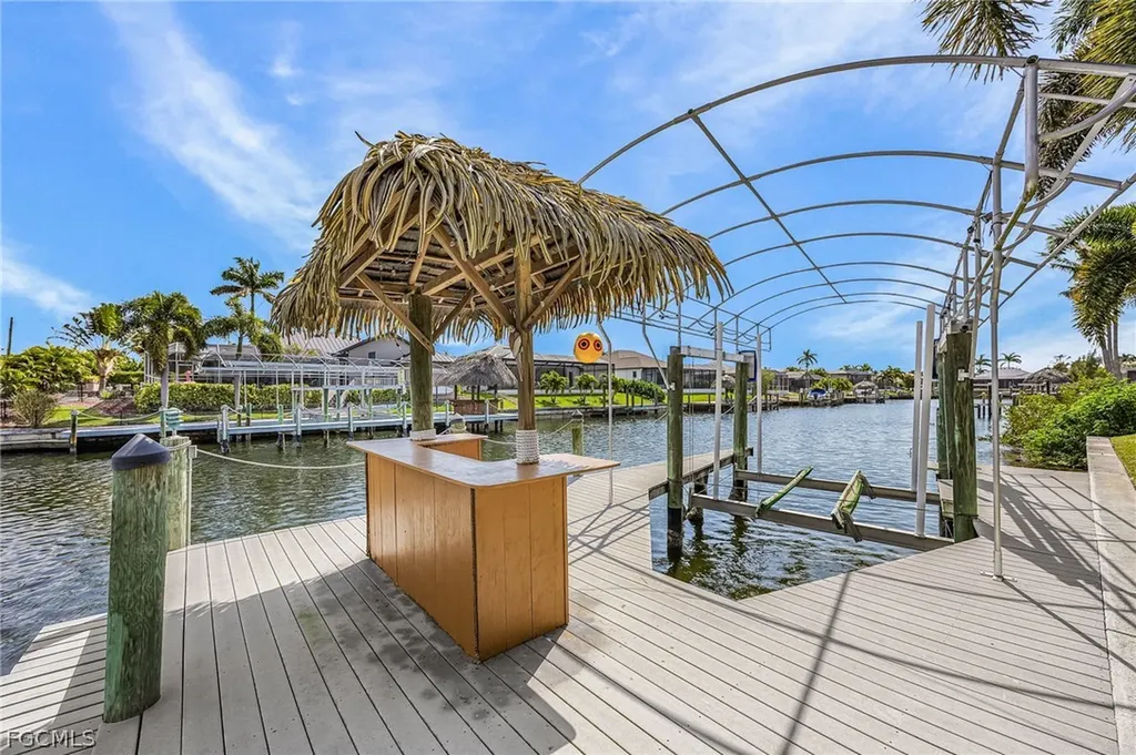 4103 SW 28th Avenue Cape Coral FL 33914