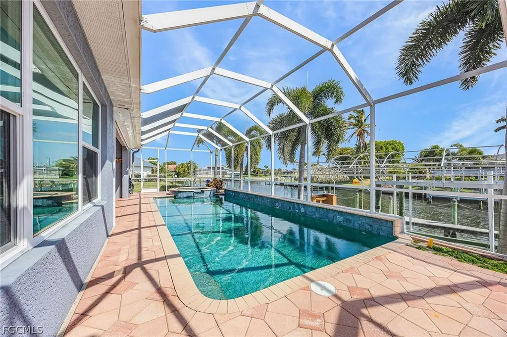 4103 SW 28th Avenue Cape Coral FL 33914