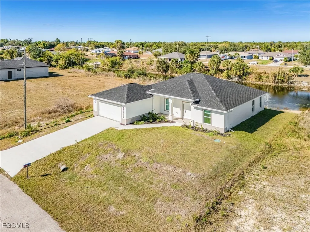2003 NE 27th Street Cape Coral FL 33909