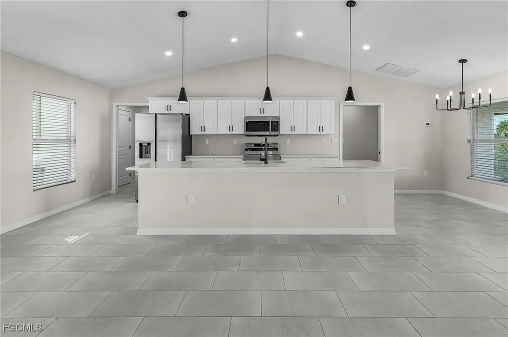 2003 NE 27th Street Cape Coral FL 33909