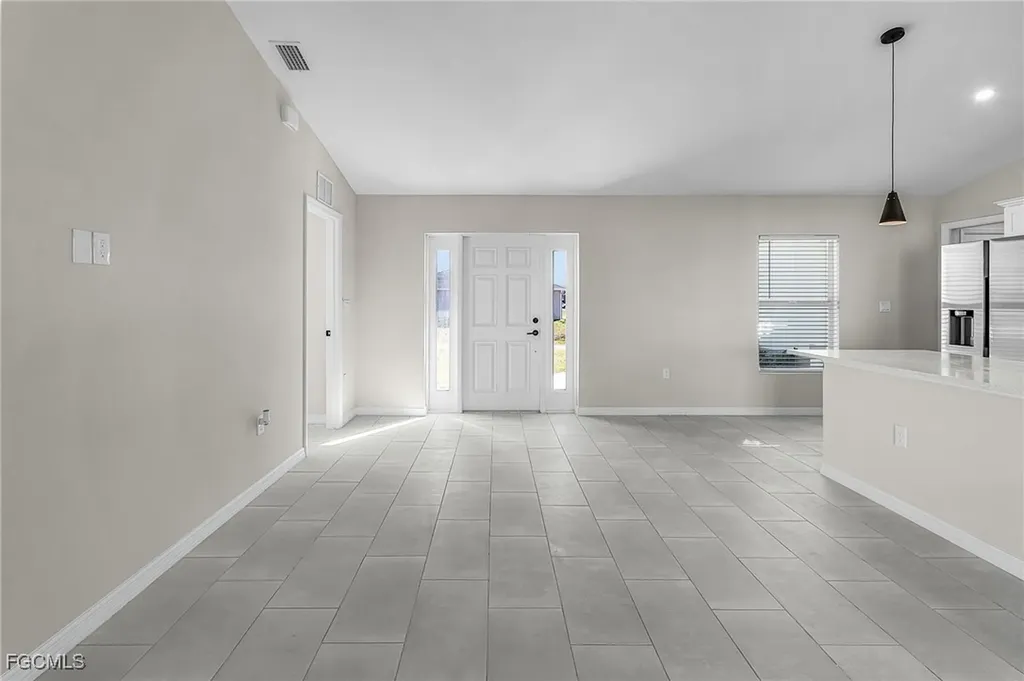 2003 NE 27th Street Cape Coral FL 33909
