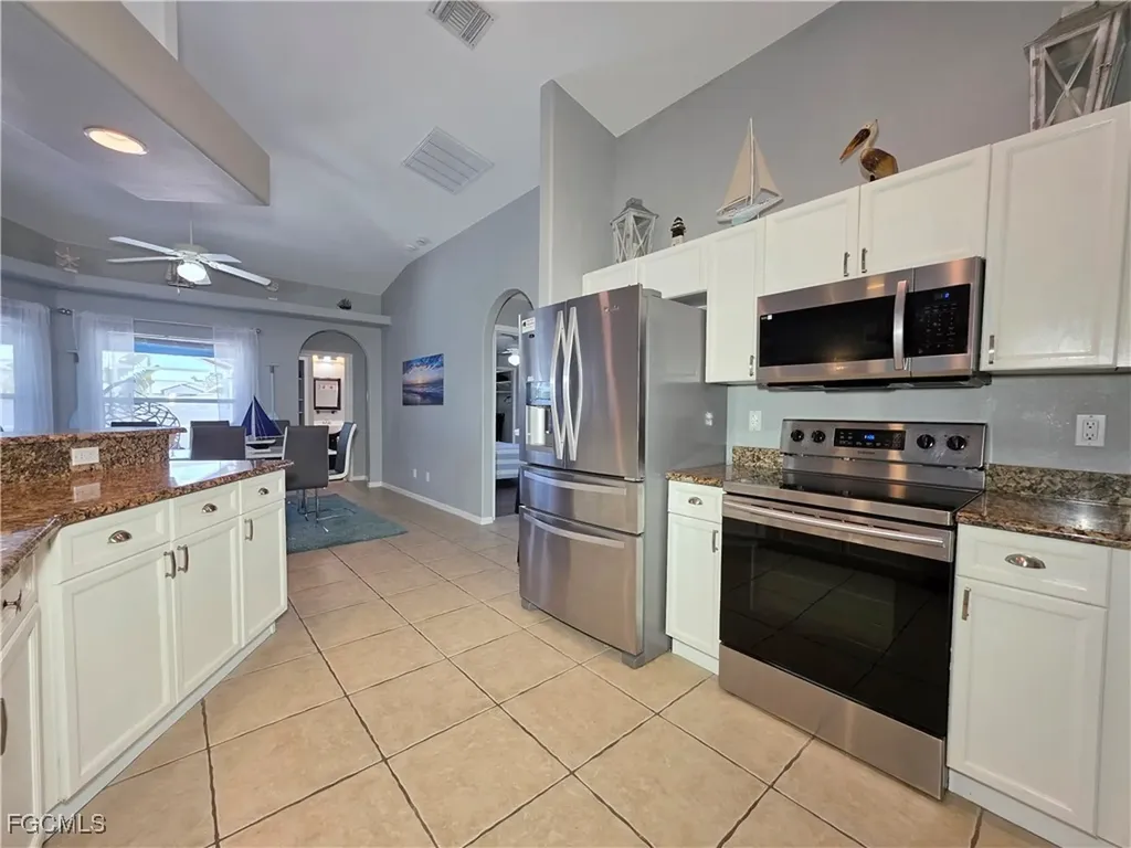 2844 NW 6th Street Cape Coral FL 33993