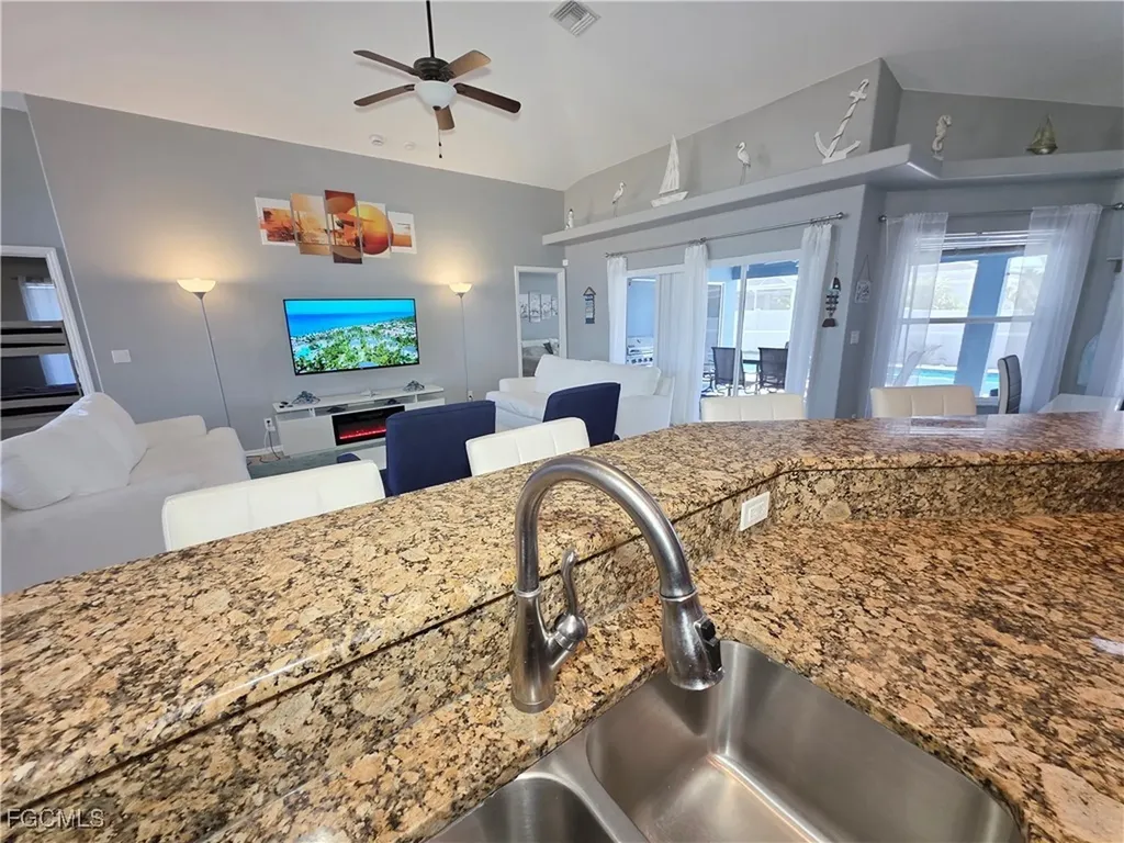2844 NW 6th Street Cape Coral FL 33993