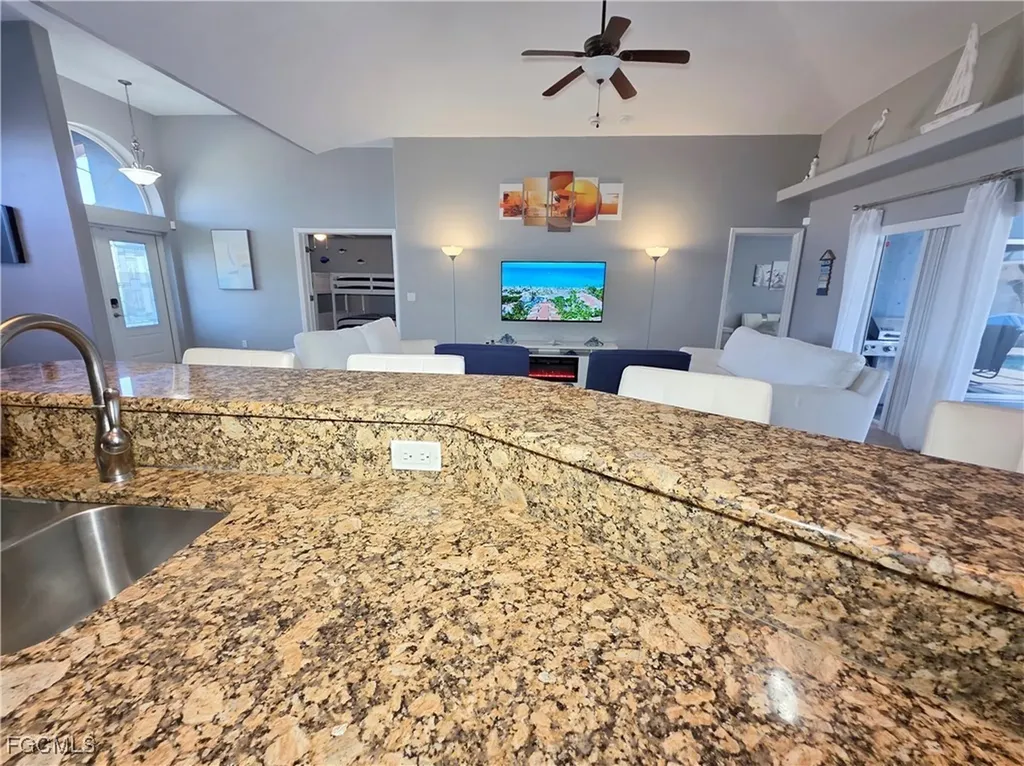 2844 NW 6th Street Cape Coral FL 33993