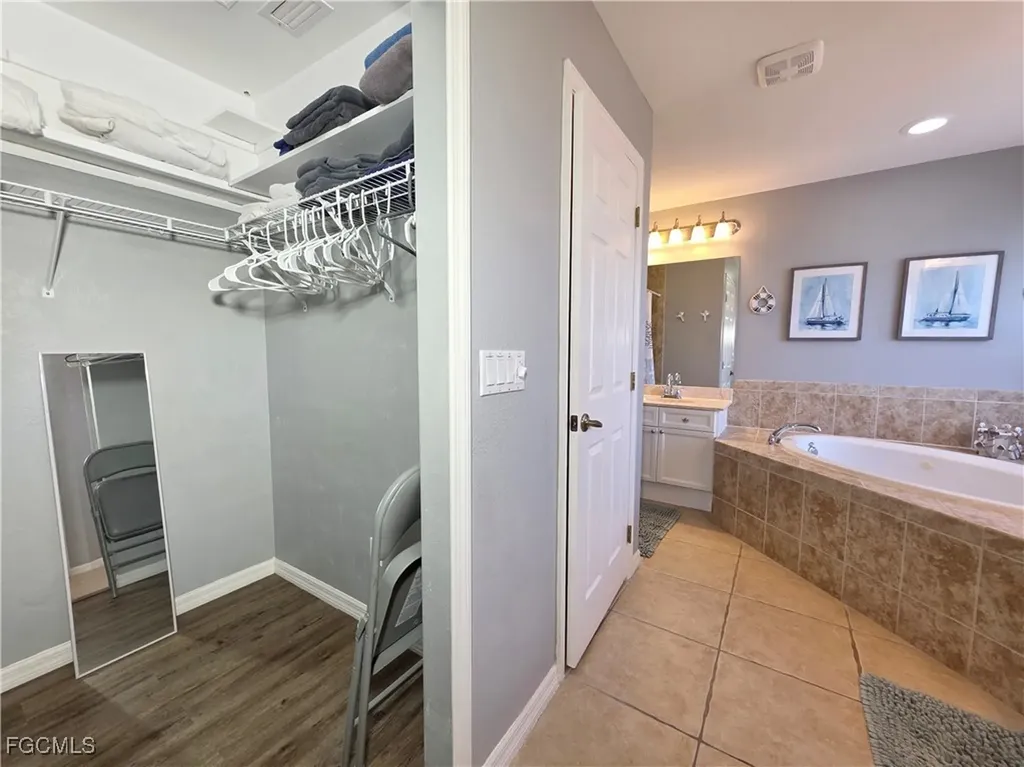 2844 NW 6th Street Cape Coral FL 33993