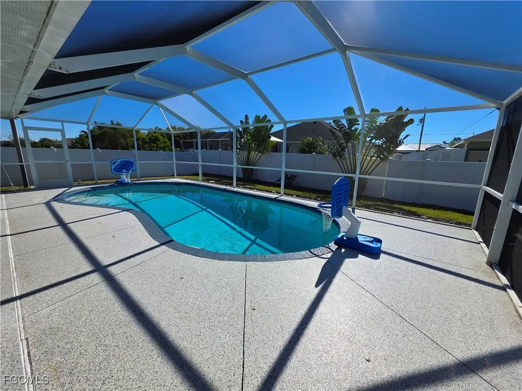 2844 NW 6th Street Cape Coral FL 33993