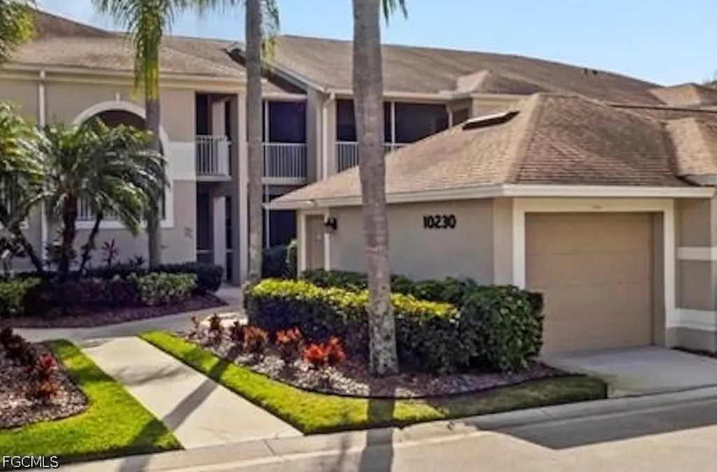 10230 Washingtonia Palm Way Fort Myers FL 33966