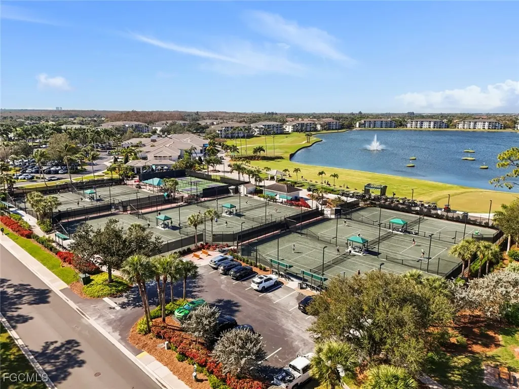 10230 Washingtonia Palm Way Fort Myers FL 33966