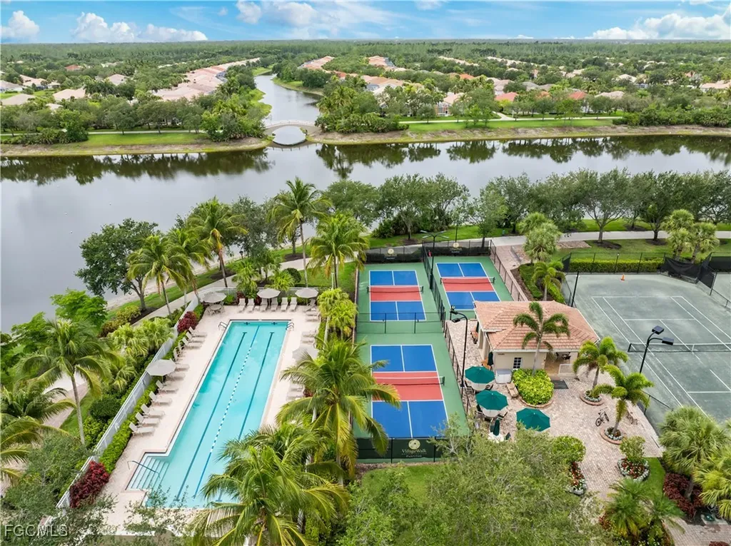 15413 Queen Angel Way Bonita Springs FL 34135