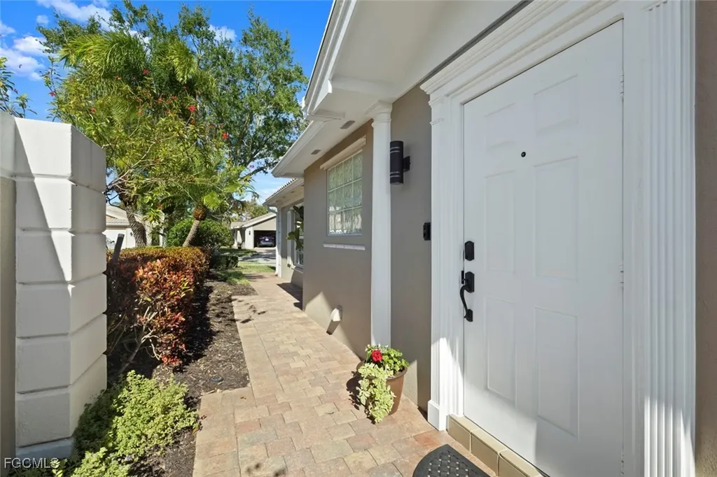 15413 Queen Angel Way Bonita Springs FL 34135