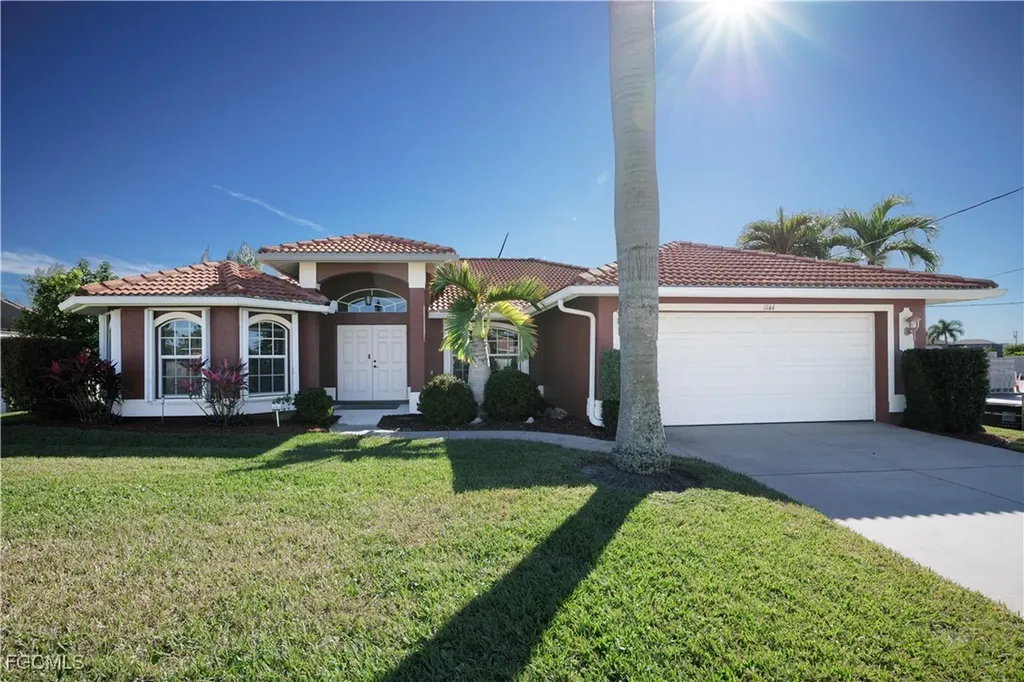 1144 SW 39th Street Cape Coral FL 33914