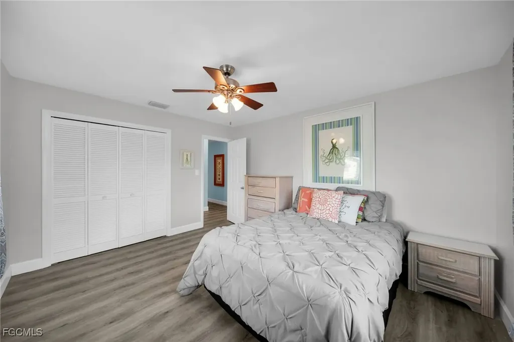 5208 Wilmington Court Cape Coral FL 33904