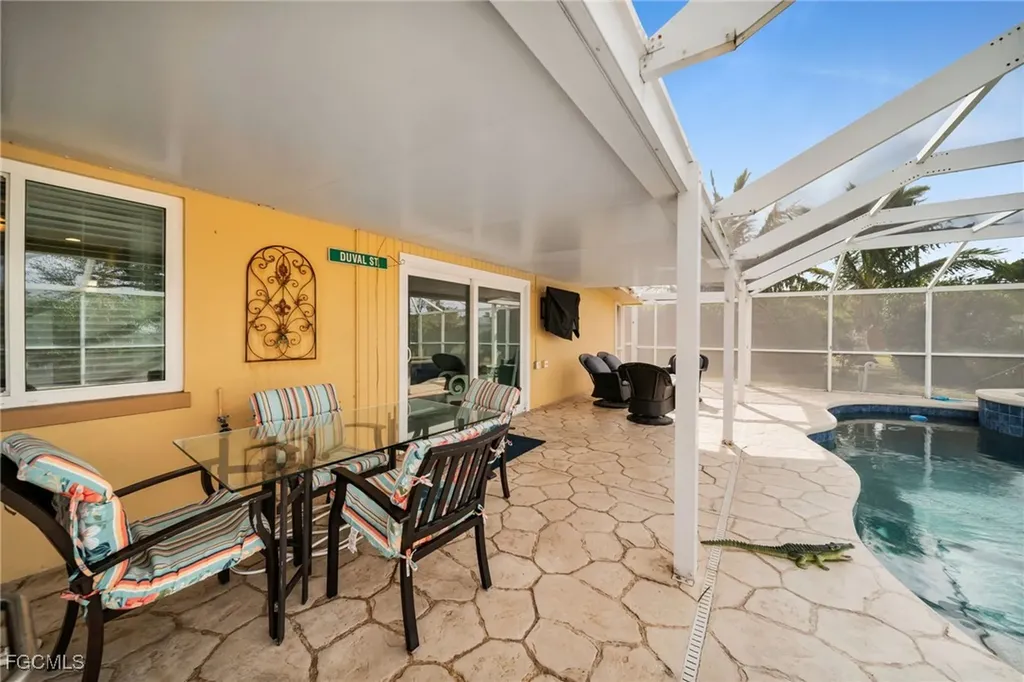 5208 Wilmington Court Cape Coral FL 33904