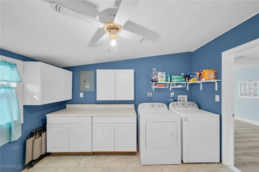 5208 Wilmington Court Cape Coral FL 33904