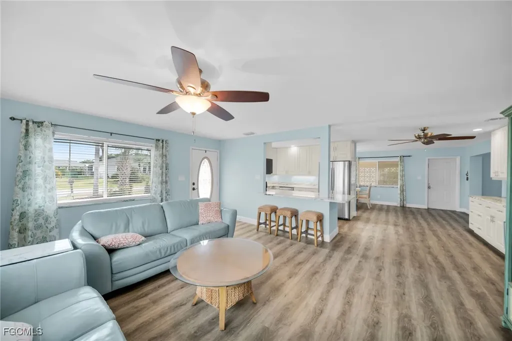 5208 Wilmington Court Cape Coral FL 33904