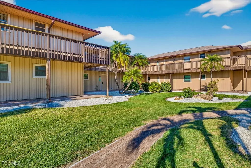 Sanibel FL, 5117 Sea Bell Road, Unit D-202