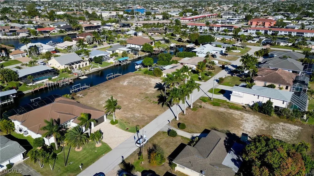 4920 Seville Court Cape Coral FL 33904