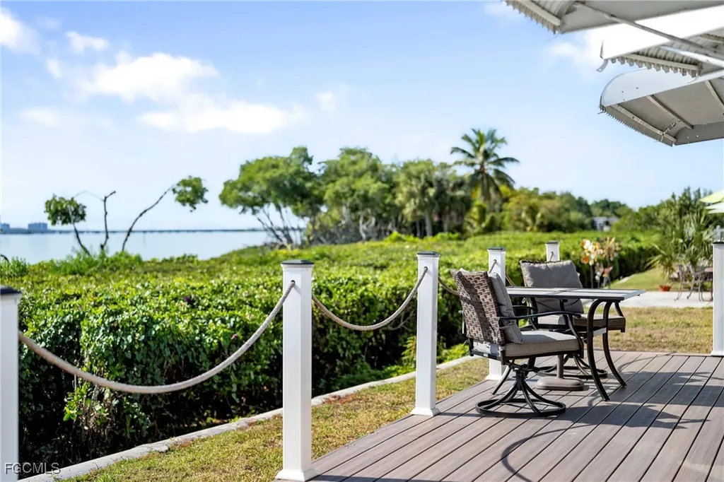 5546 Adam Drive North Fort Myers FL 33917