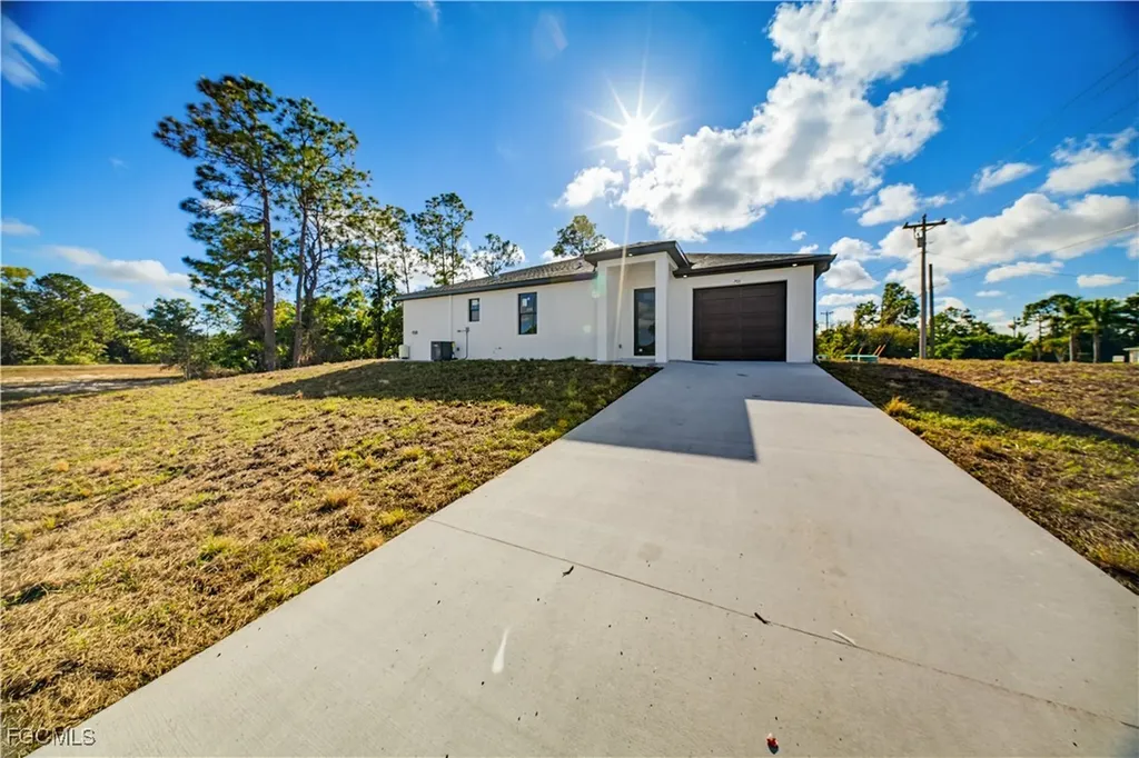 701-703 Homestead Road S Lehigh Acres FL 33974