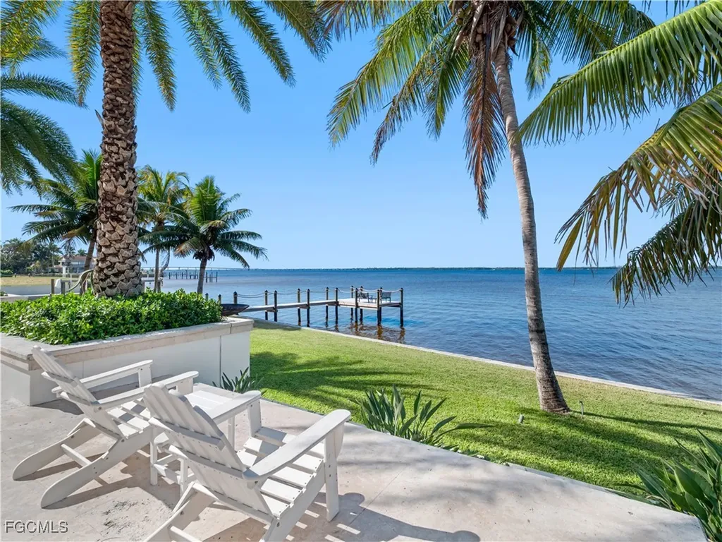 1240 Coconut Drive Fort Myers FL 33901