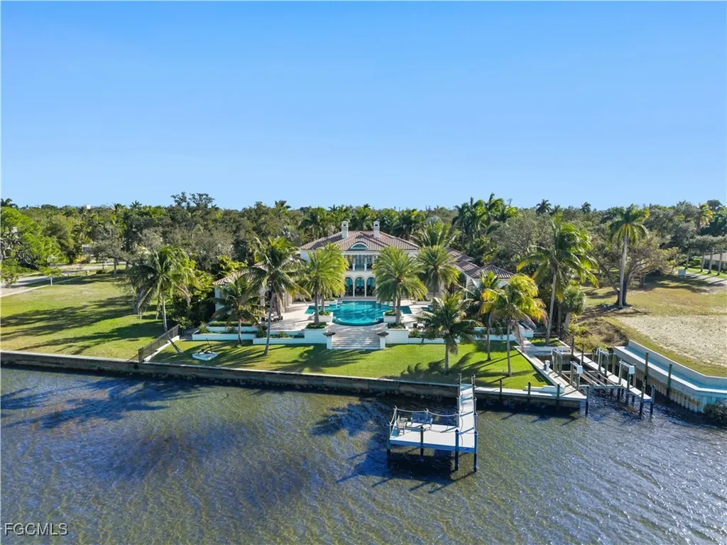 1240 Coconut Drive Fort Myers FL 33901