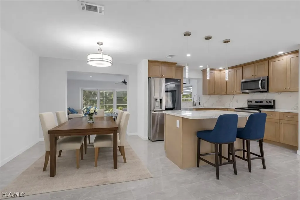 1653 S Fountainhead Road Fort Myers FL 33919