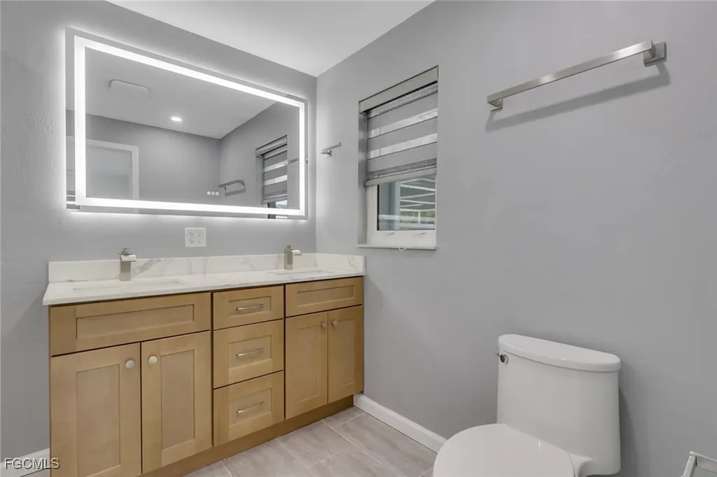 1653 S Fountainhead Road Fort Myers FL 33919