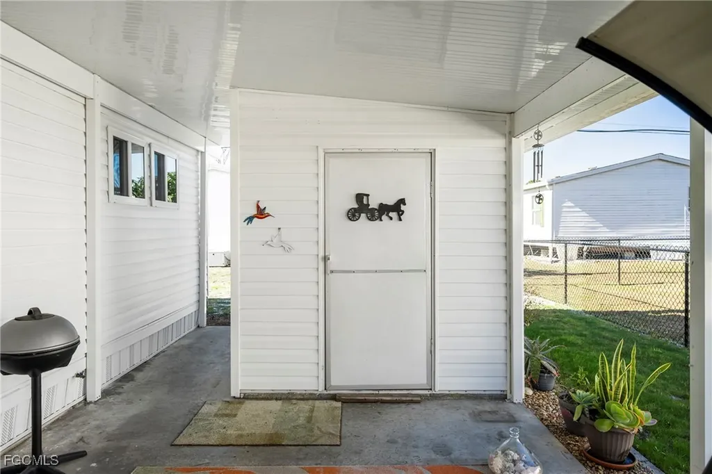 204 Harvest Lane North Fort Myers FL 33917