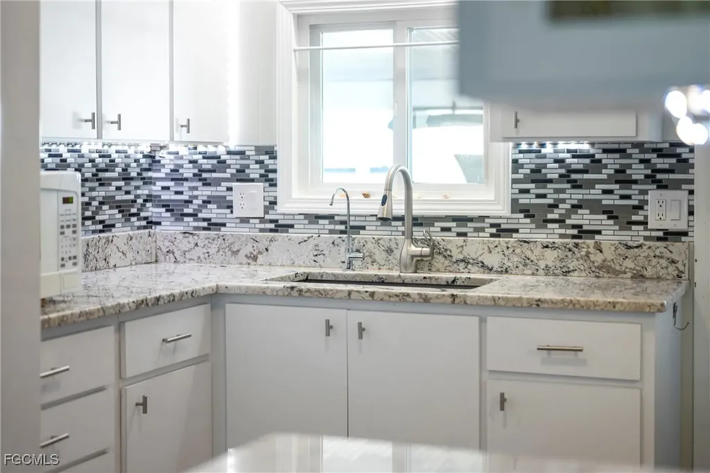 204 Harvest Lane North Fort Myers FL 33917