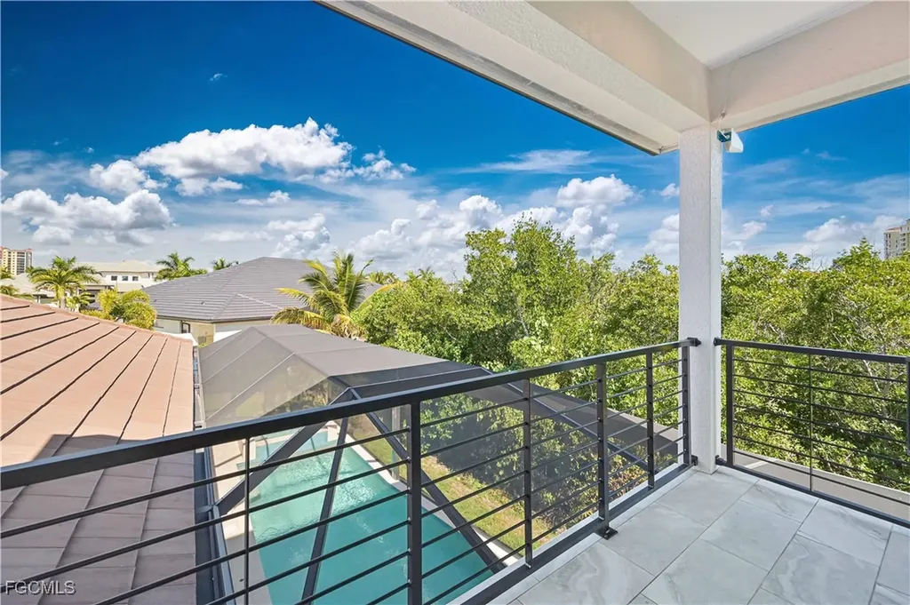6087 Tarpon Estates Boulevard Cape Coral FL 33914